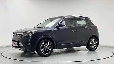 2021 Mahindra XUV300 W8 (O) 1.2 Petrol 1 2021 Mahindra XUV300 W8 (O) 1.2 Petrol 1