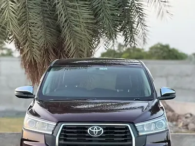 2018 Toyota Innova Crysta 2.4 Z 7 STR 1 2018 Toyota Innova Crysta 2.4 Z 7 STR 1