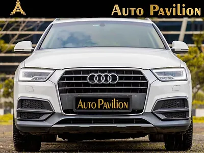 2018 Audi Q3 30 TFSI Premium 1
