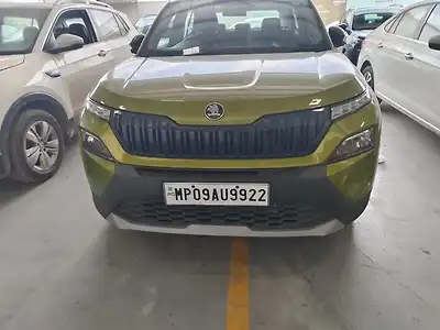 2025 स्कोडा कायलाक Signature Plus Petrol Turbo Manual 1