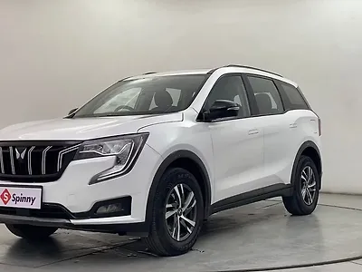 2022 Mahindra XUV700 AX 5 Petrol AT 5 STR [2021] 1
