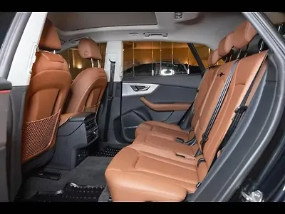 2024 Audi Q8 55 TFSI quattro