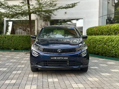 2024 Tata Altroz XZ Petrol 1