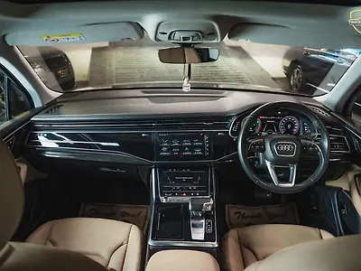 2024 Audi Q8 55 TFSI quattro