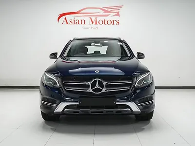 2017 Mercedes-Benz GLC 220 d Progressive 1