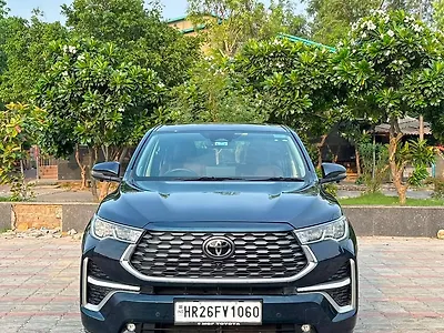 2025 Toyota Innova Hycross ZX (O) Hybrid (Electric + Petrol) Automatic (e-CVT) 7 STR 1 2025 Toyota Innova Hycross ZX (O) Hybrid (Electric + Petrol) Automatic (e-CVT) 7 STR 1
