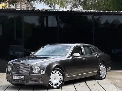 2013 बेंटले मल्सैन v8 1