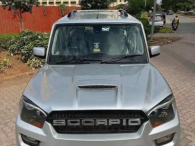 2017 Mahindra Scorpio S10 1.99 Intelli-Hybrid 1