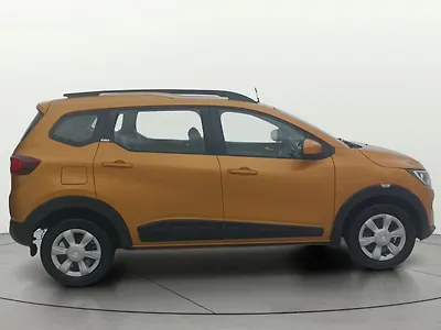 2021 Renault Triber RXZ