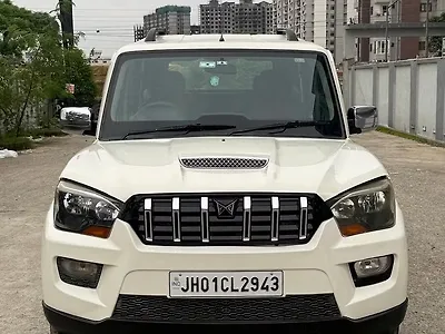 2017 Mahindra Scorpio S2 1