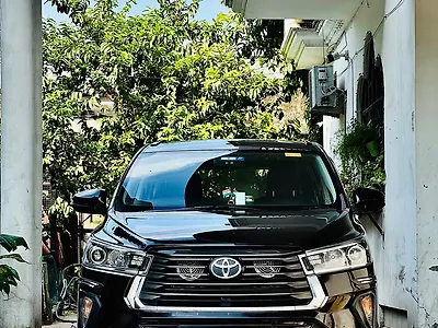 2022 Toyota Innova Crysta VX 2.4 7 STR 1