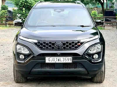 2023 Tata Safari XZA Plus (O) Red Dark Edition 1