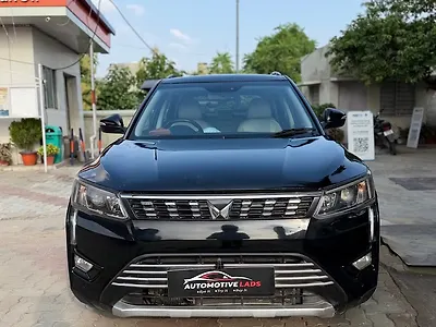 2022 Mahindra XUV300 W8 (O) 1.5 Diesel [2020] 1