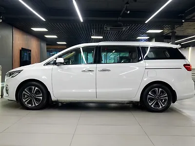 2024 Kia Carnival Limousine Plus Diesel Turbo Automatic