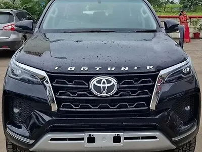 2026 Toyota Fortuner 4x2 2WD Diesel 2.8L Turbo 6 Speed Manual 1