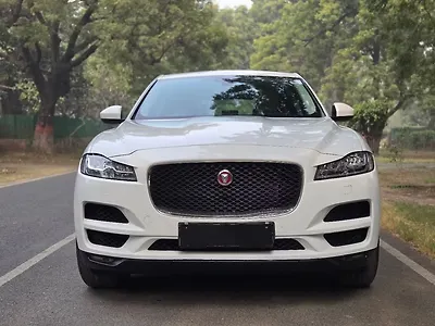 2018 Jaguar F-Pace Prestige 1