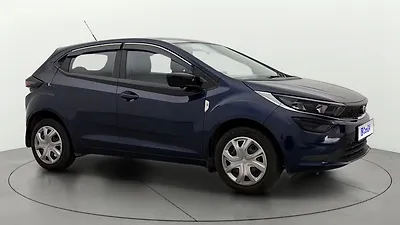 2025 Tata Altroz XM Plus Petrol 1 2025 Tata Altroz XM Plus Petrol 1