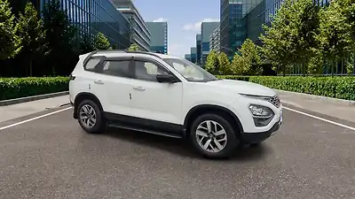 2022 Tata Safari XZ Plus 6 S 1