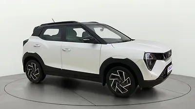 2024 Mahindra XUV 3XO AX7 Petrol 1.2L Turbo Manual Dual Tone 1 2024 Mahindra XUV 3XO AX7 Petrol 1.2L Turbo Manual Dual Tone 1