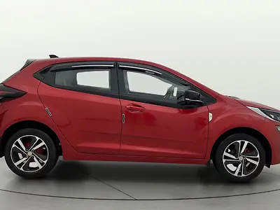 2024 Tata Altroz XZ Plus (S) LUX