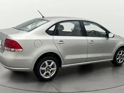 2014 Volkswagen Vento Highline Petrol AT