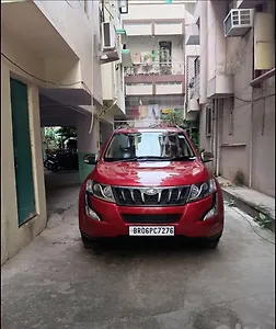 2016 Mahindra XUV500 W10 1.99 1 2016 Mahindra XUV500 W10 1.99 1