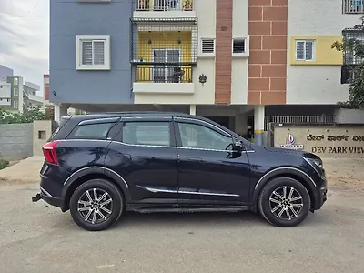 2024 Mahindra Old Generation XUV700 AX 7 Petrol MT 7 STR