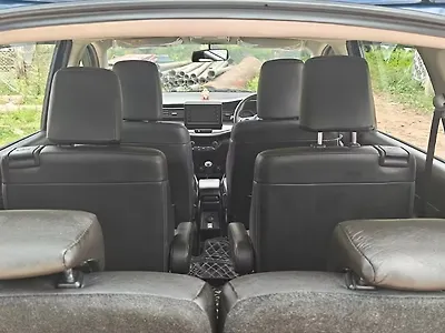 2022 Maruti Suzuki XL6 Alpha Plus AT Petrol