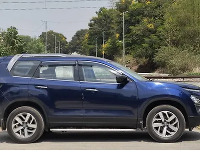 2021 Tata Safari XZ Plus