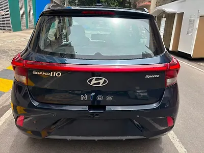 2025 Hyundai Grand i10 Nios Sportz Petrol Automatic
