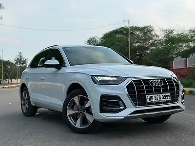 2026 Audi Q5 Premium Plus 45 TFSI 1