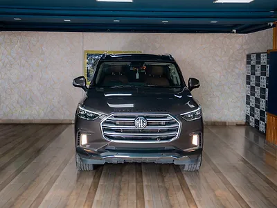 2023 एमजी ग्लॉस्टर Blackstorm 4WD Diesel Turbo Automatic 6 STR 1