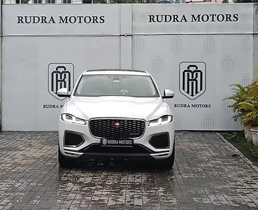 2023 Jaguar F-Pace S R-Dynamic 2.0 Petrol 1 2023 Jaguar F-Pace S R-Dynamic 2.0 Petrol 1