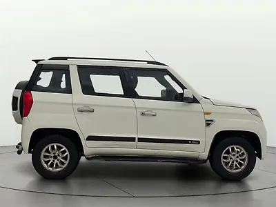 2018 Mahindra TUV300 T8