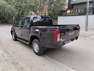 2019 Isuzu D-MAX V-Cross Standard
