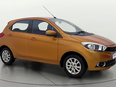 2018 Tata Tiago Revotron XZA [2017-2019] 1
