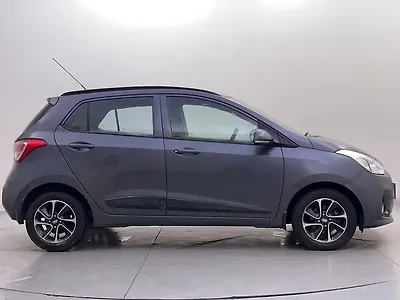 2017 Hyundai Grand i10 Sportz (O) AT 1.2 Kappa VTVT