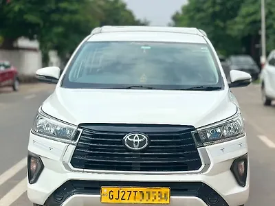 2022 Toyota Innova Crysta GX 2.4 8 STR 1