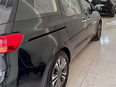 2023 Kia Carnival Limousine Plus 7 STR