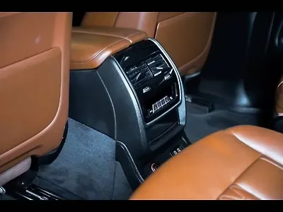2025 BMW X7 xDrive40i M Sport