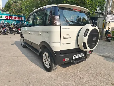 2016 Mahindra NuvoSport N8