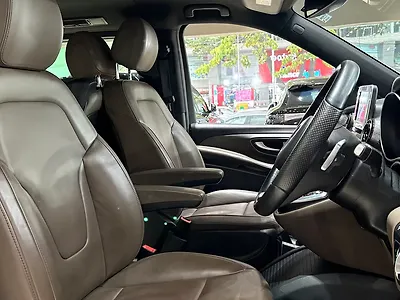 2021 Mercedes-Benz V-Class 220D