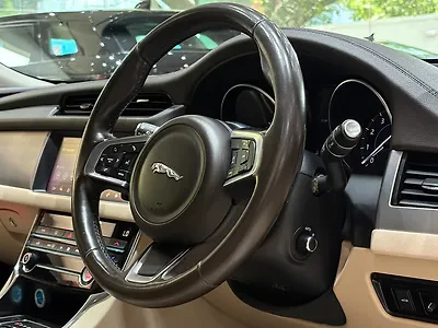 2021 Jaguar XF 2.0 Prestige Petrol