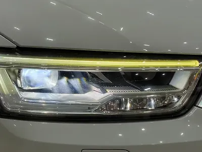 2016 Audi Q3 35 TDI Premium + Sunroof