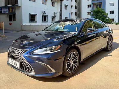 2024 लेक्सस ES 500e 300h एक्सक्विज़िट 1