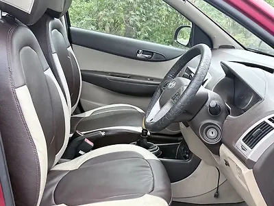 2011 Hyundai i20 Sportz 1.4 CRDI
