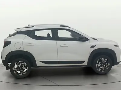 2022 Renault Kiger RXZ MT