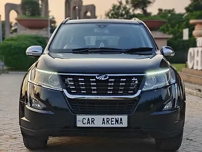 2019 Mahindra XUV500 W11 (O) AWD 1 2019 Mahindra XUV500 W11 (O) AWD 1