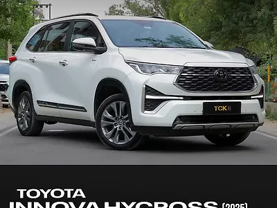 2025 Toyota Innova Hycross ZX (O) Hybrid (Electric + Petrol) Automatic (e-CVT) 7 STR 1
