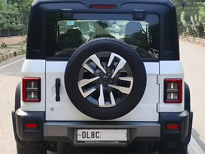 2026 Mahindra Thar Roxx AX7 L 2WD Petrol 2.0L Turbo Automatic